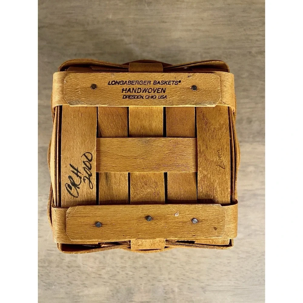 Longaberger teaspoon basket